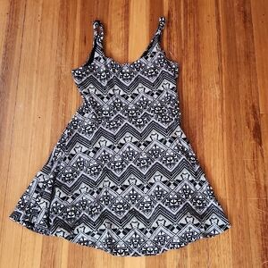 PINK Victoria's Secret Black and White Patterned Dress